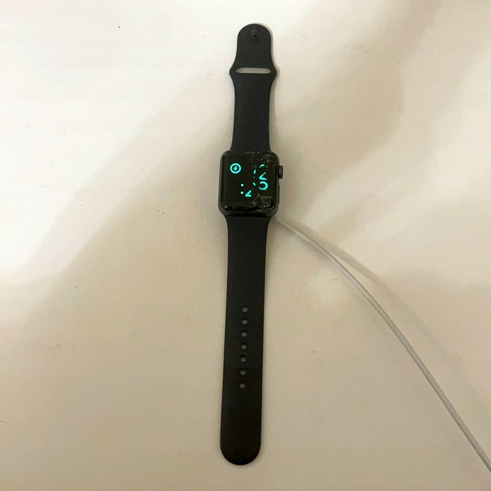 APPLE WATCH series 3 black aluminum 38mm